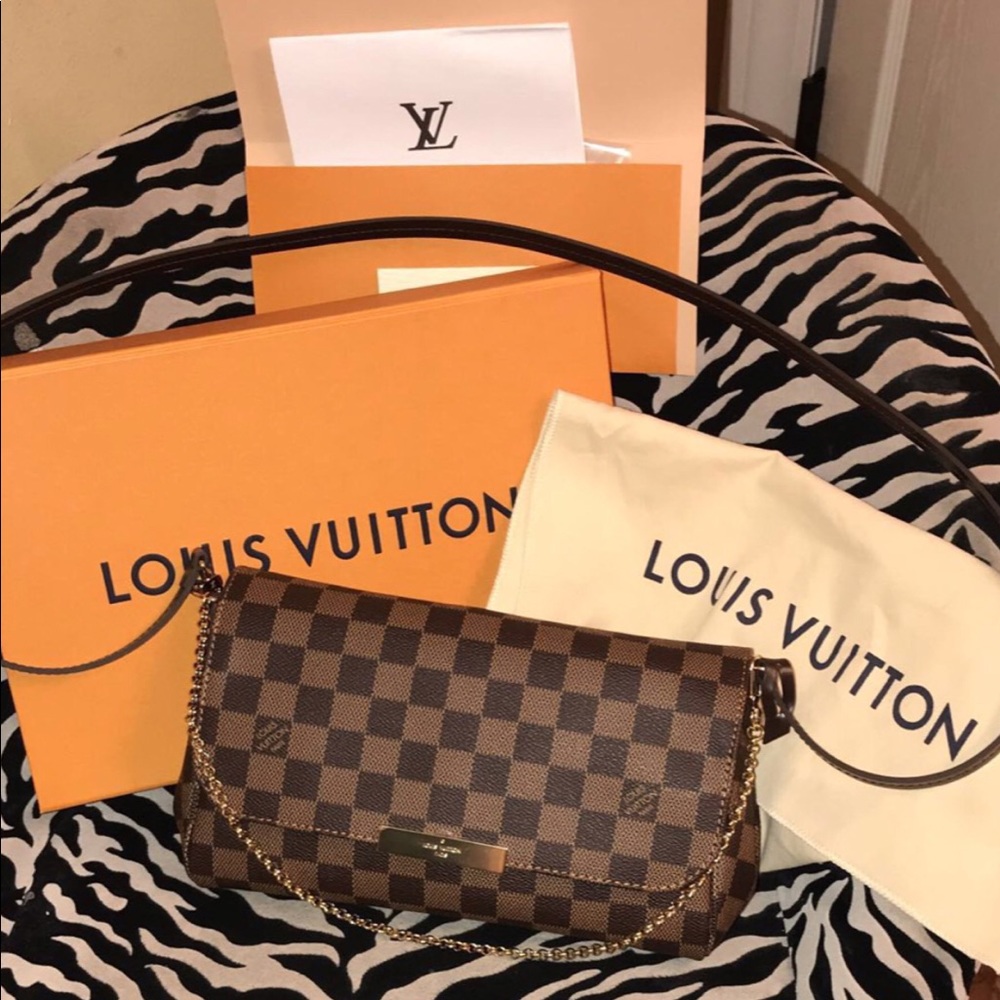 Just sharing my Christmas gift 😍😍😍😍